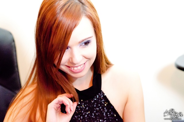 'Ariel Rebel Webcam Show' with Ariel Rebel via Ariel Rebel Official - Pic #2