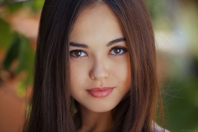 'Young Beauty Li Moon Via Met-Art' with Li Moon via Met-Art - Pic #5