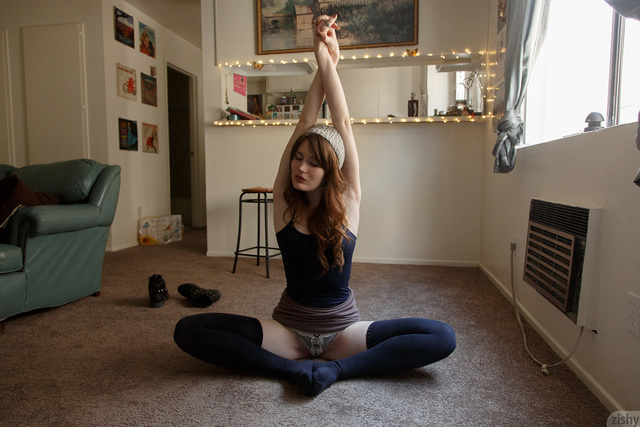 'Zoe Fletcher Via Zishy' with Zoe Fletcher via Zishy - Pic #3