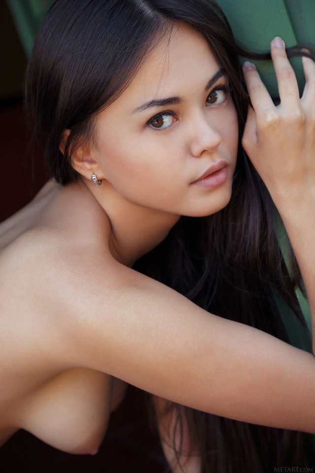 'Cute Brunette Li Moon Via Met-Art' with Li Moon via Met-Art - Pic #15