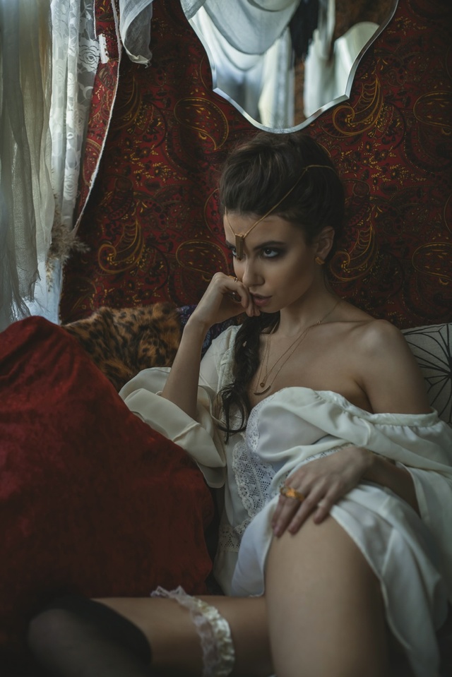 'Skinny And Busty Olivia Rose' with Olivia Rose via Mr Skin - Pic #1