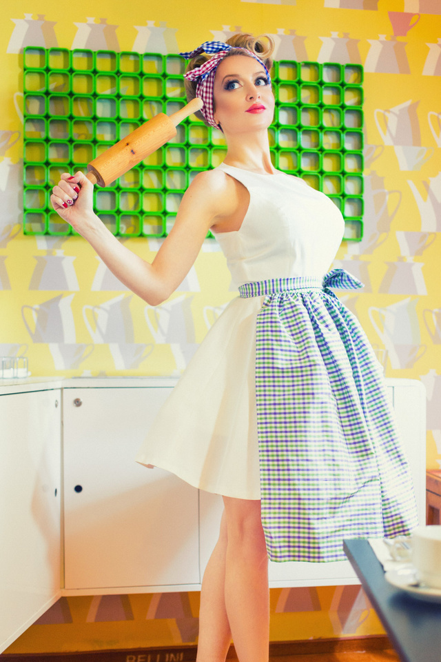 'Candids' with Madame Shezel via Shezel Official - Pic #2