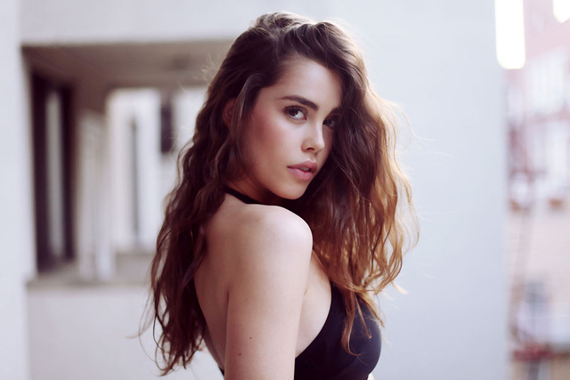 'Stunning Babe Jessica Buch' with Jessica Buch via Mr Skin - Pic #2