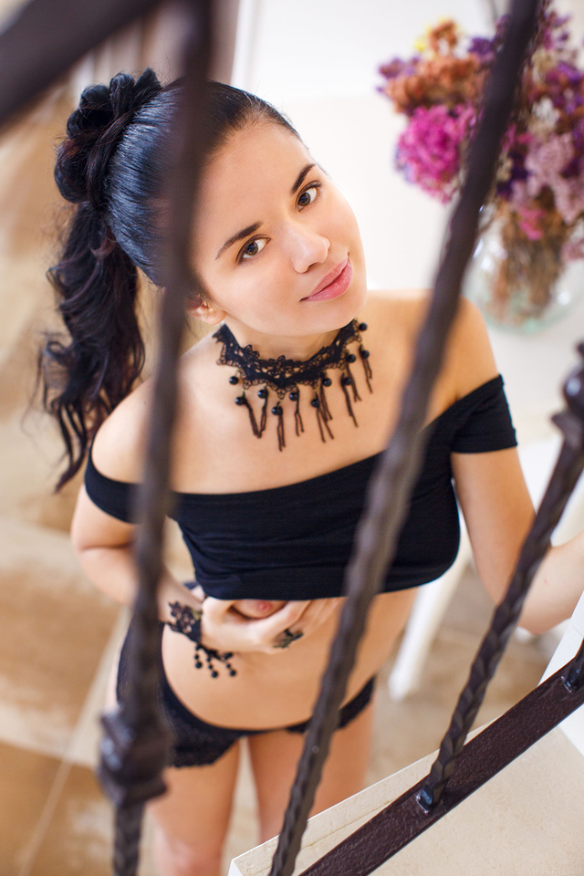 'Carmen Summer Via Met-Art' with Carmen Summer via Met-Art - Pic #1