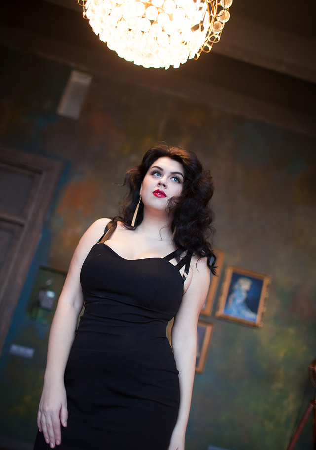 'Brace Yourself For Stunning Russian Bombshell Anastasia Vinogradova' with Anastasia Vinogradova via Mr Skin - Pic #3