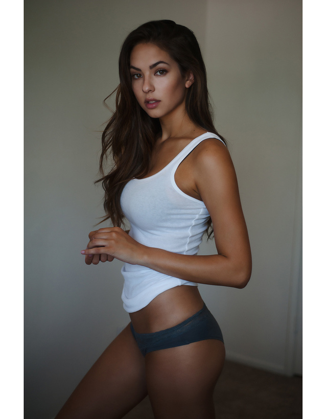 'Busty Beauty Christen Harper' with Christen Harper via Mr Skin - Pic #9