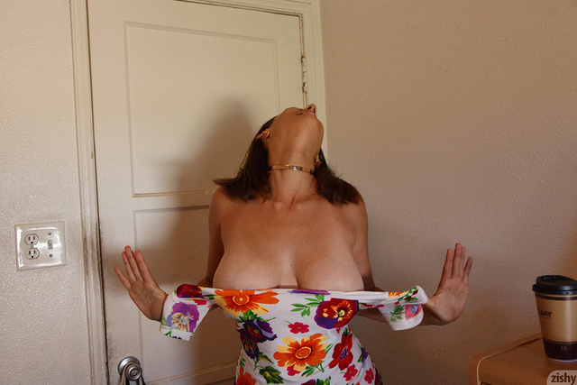 'Mediterrain Tits' with Rhonda Biasi via Zishy - Pic #11