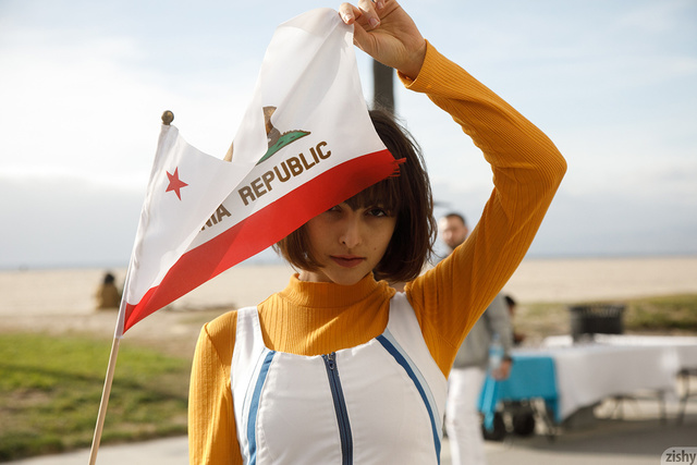 'Basil Navas Via Zishy' with Basil Navas via Zishy - Pic #2