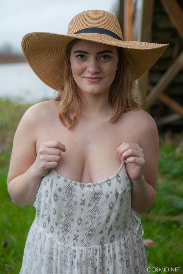'Cute Country Girl' with Dallin Thorn via Cosmid - Pic #1