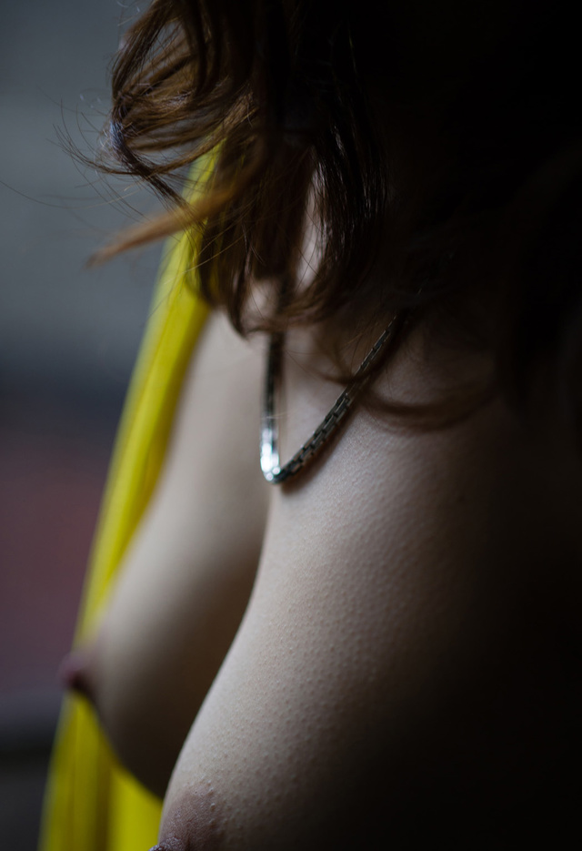 'Bath House' with Nono Mizusawa via All Gravure - Pic #3