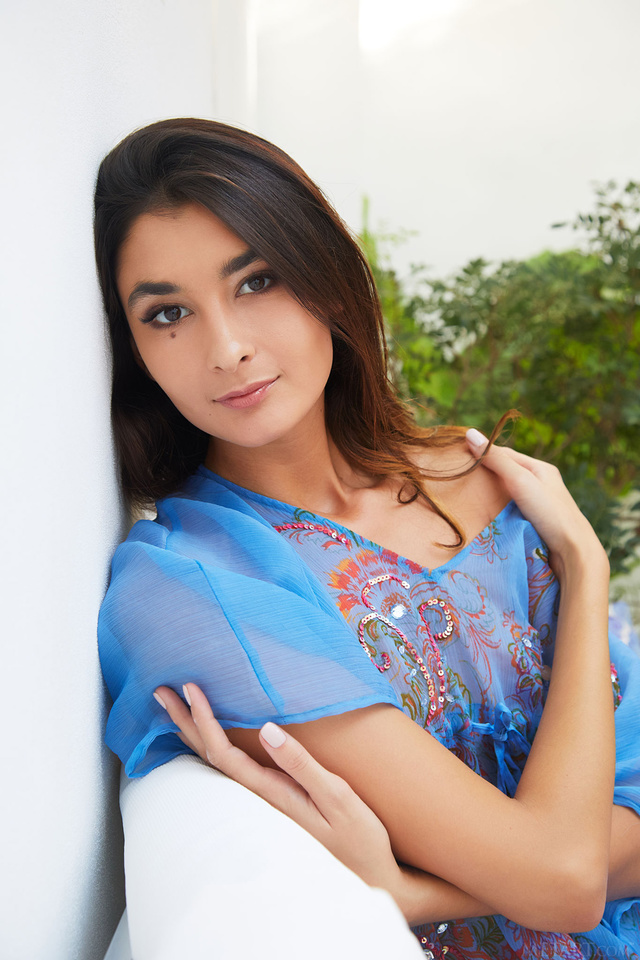 'Bambi Joli Via Met-Art' with Bambi Joli via Met-Art - Pic #1