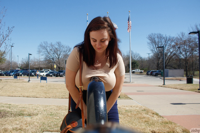 'The Size Of Texas' with Milly Marks via Zishy - Pic #6