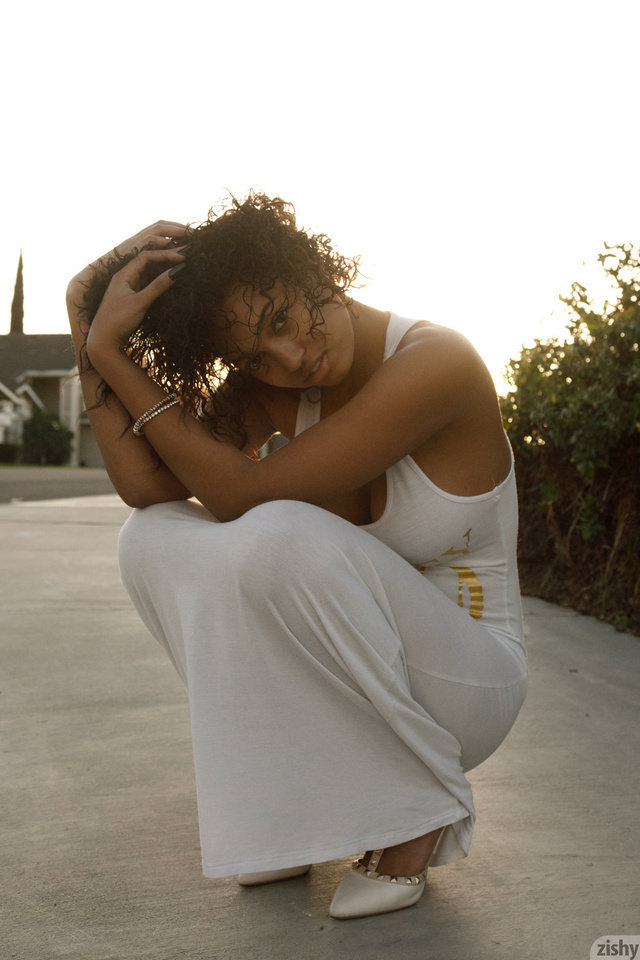 'Cleopatra Was Black' with Noelle Monique via Zishy - Pic #3