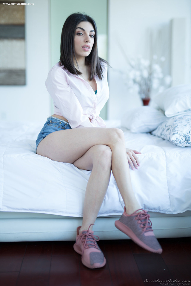 'On A Sunny Morning' with Darcie Dolce via Sweetheart Video - Pic #1