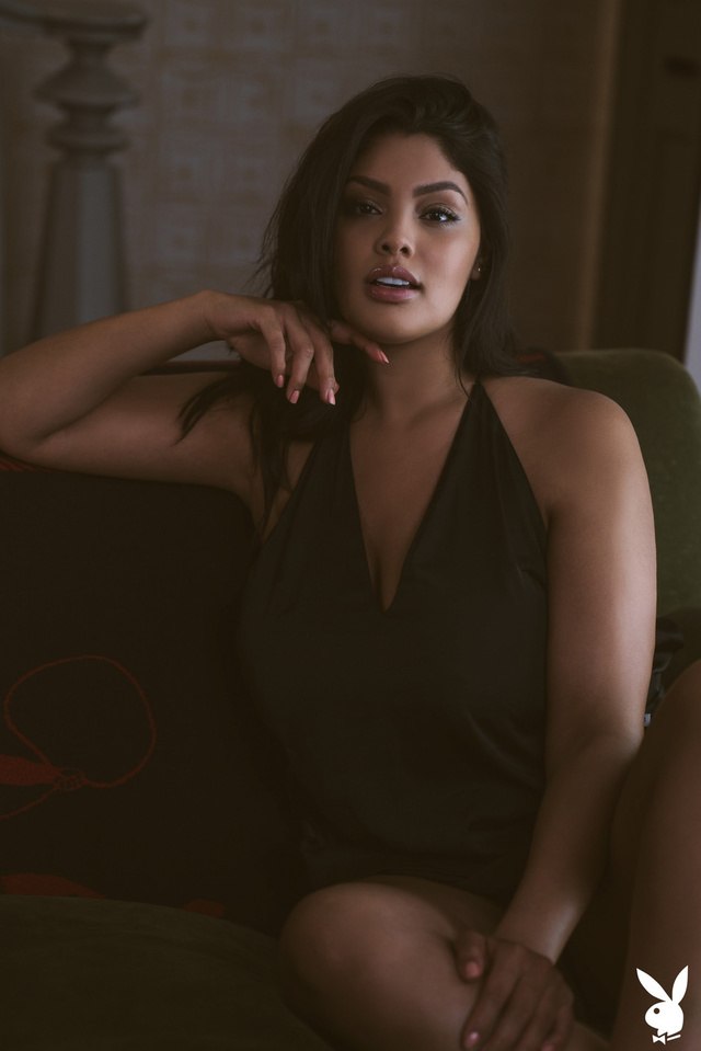 'Mexican Plus-Size Model' with Jocelyn Corona via Playboy Plus - Pic #4