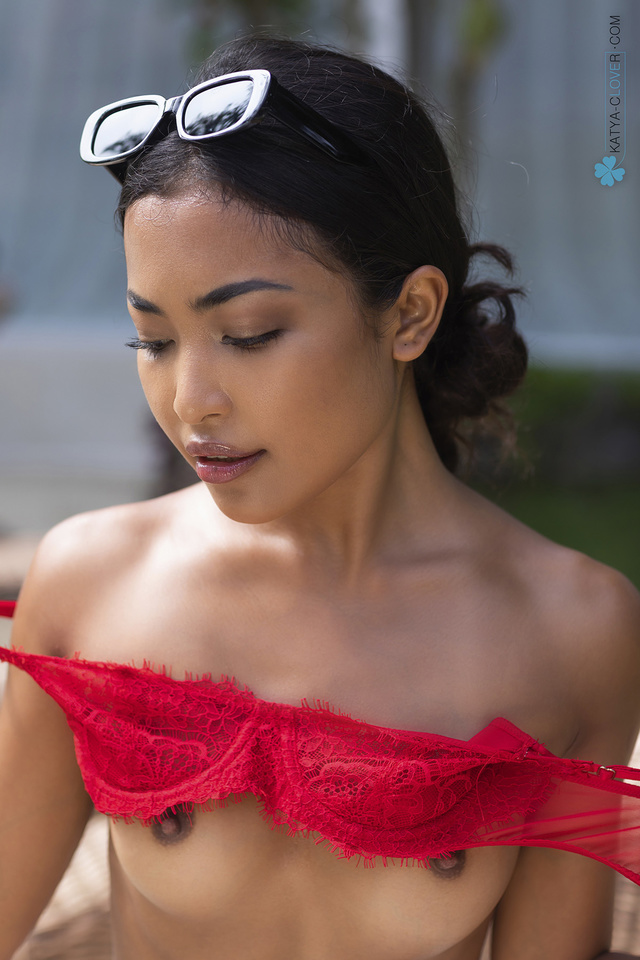 'Exotic Newcomer' with Erzabella via Katya Clover Official - Pic #4